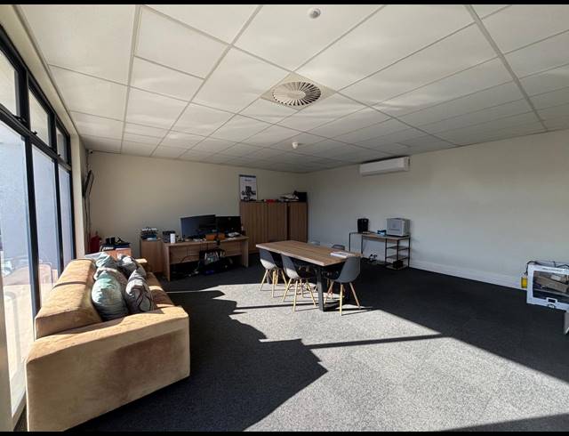 428M² WAREHOUSE TO LET IN KRAAIFONTEIN INDUSTRIA